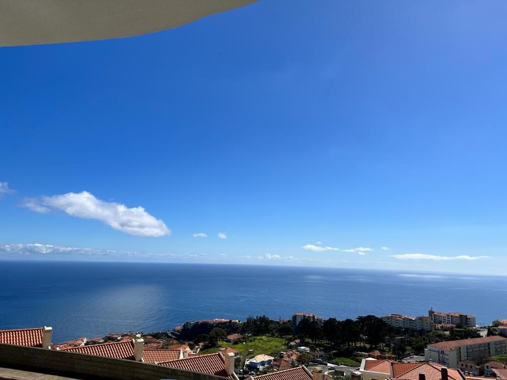 Modern & Spacious Sea View Flat For Lovely Vacation Canico  Exterior photo